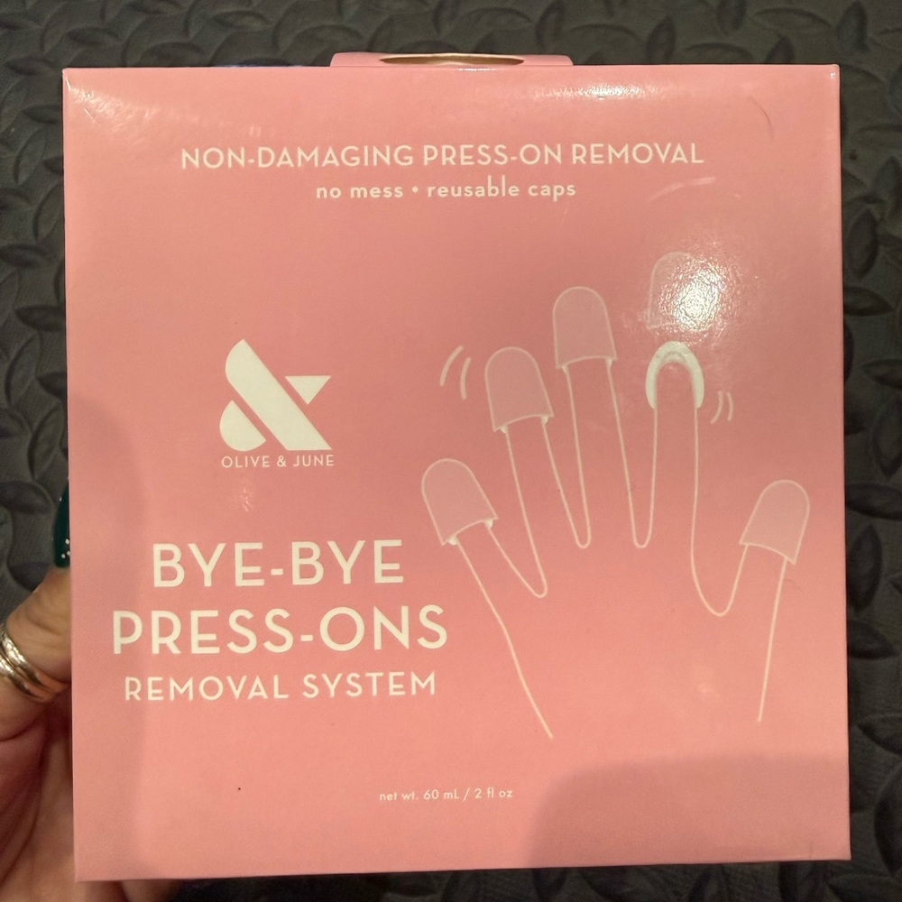 Olive & June Bye-Bye Press-Ons Removal System